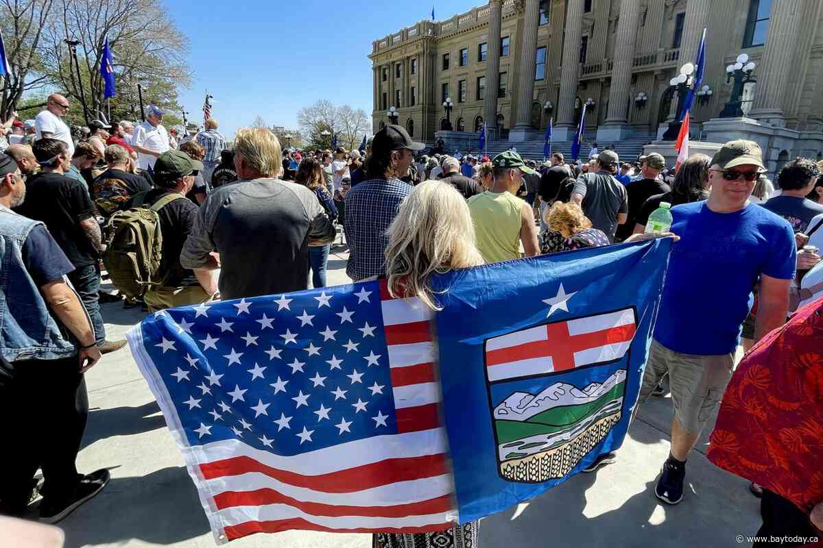 Albertans rally for separation, saying things won't change under Confederation