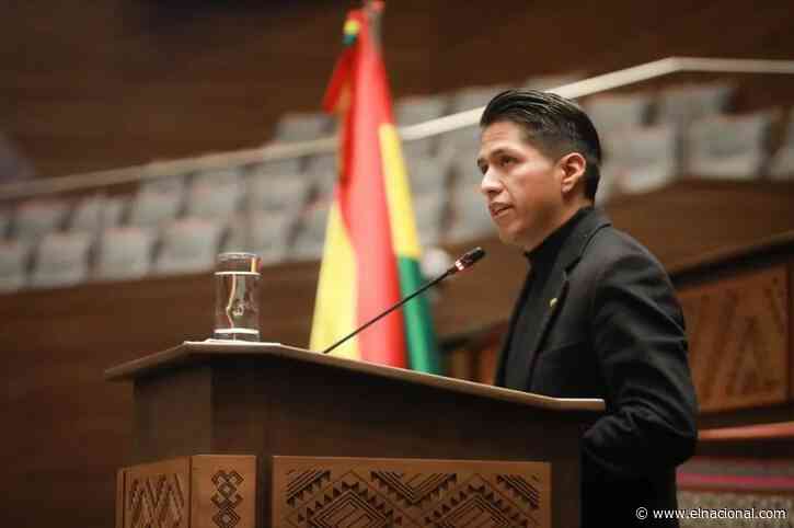 Presidente del Senado de Bolivia rompe con Evo Morales y lanza candidatura presidencial