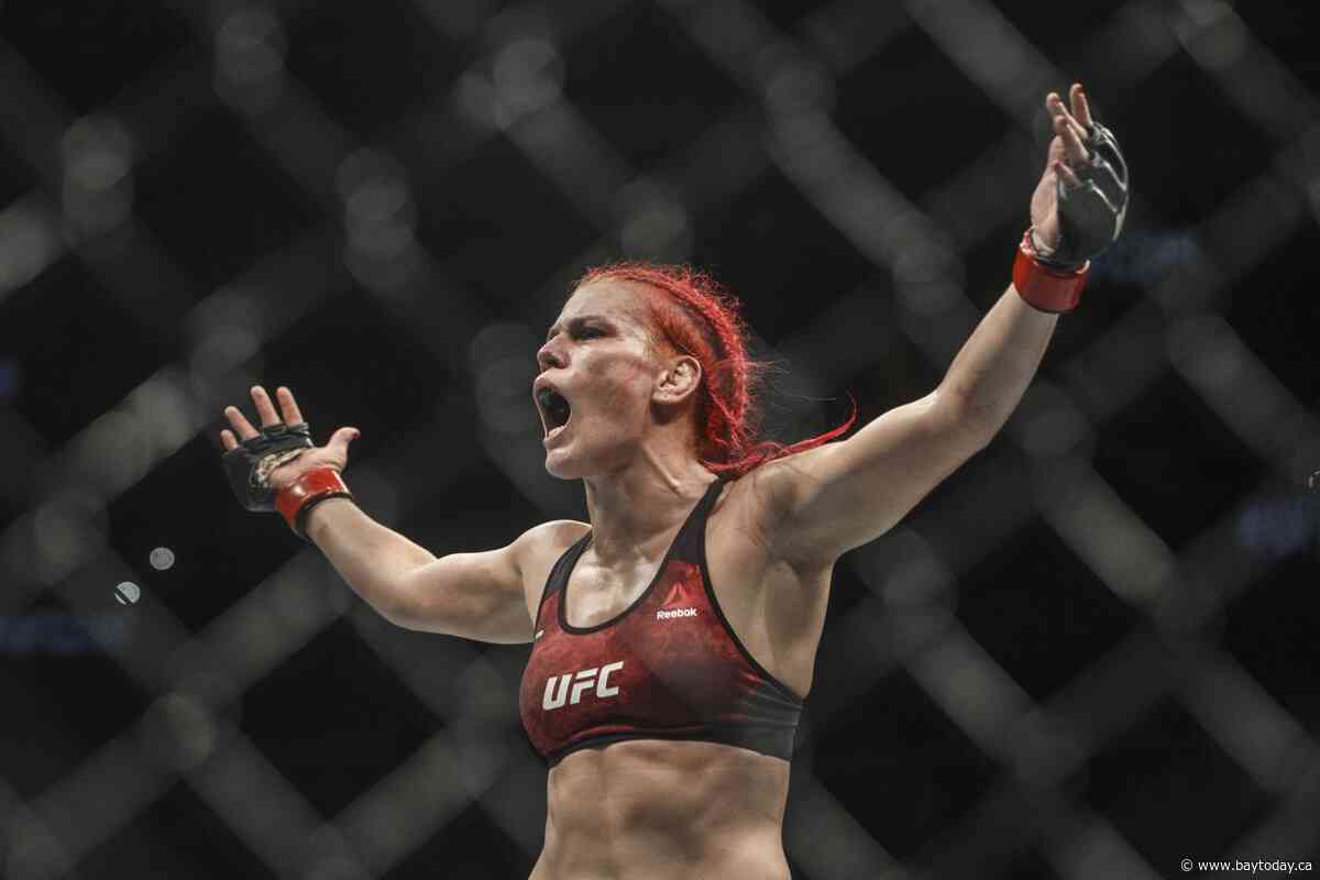 Canadian strawweight Gillian Robertson wins again, looks to climb UFC rankings