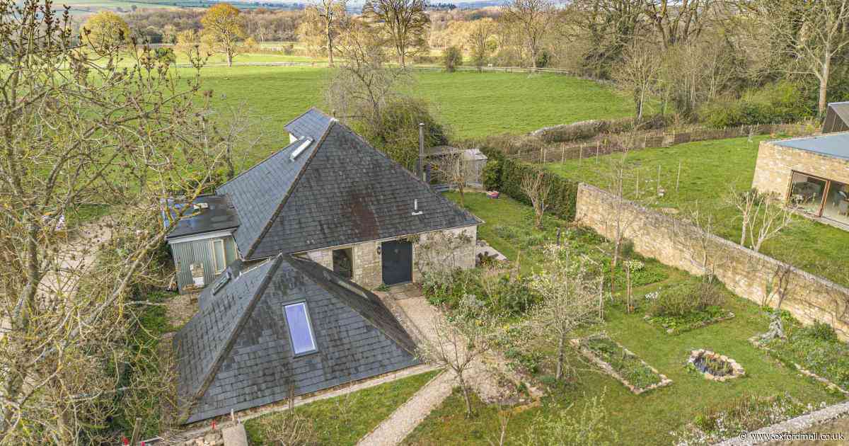 'Unique' Cotswolds home goes on property market for £825k