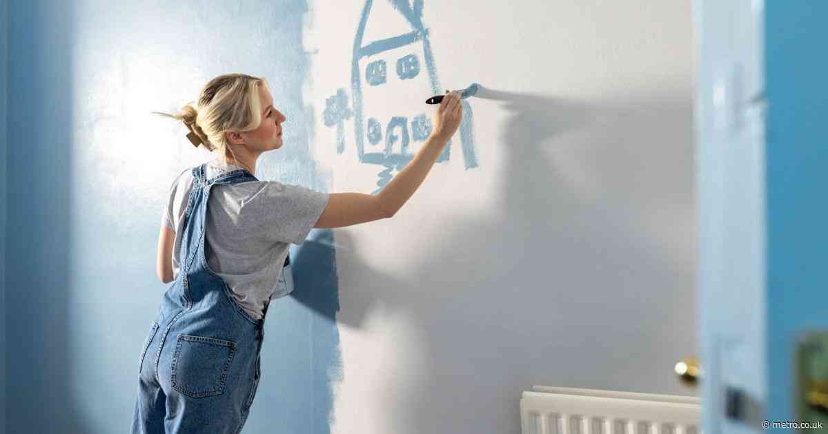 This is how much money you should have left in the bank after buying a home