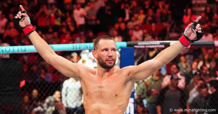 UFC Des Moines bonuses: Reinier de Ridder scores $50K after knocking off Bo Nickal