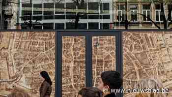 STRAATFOTOGRAAF. “Ik zag de jeugd die de toekomst heeft, voor een kaart van het verleden, en erboven een reflectie van de Meir in het heden”