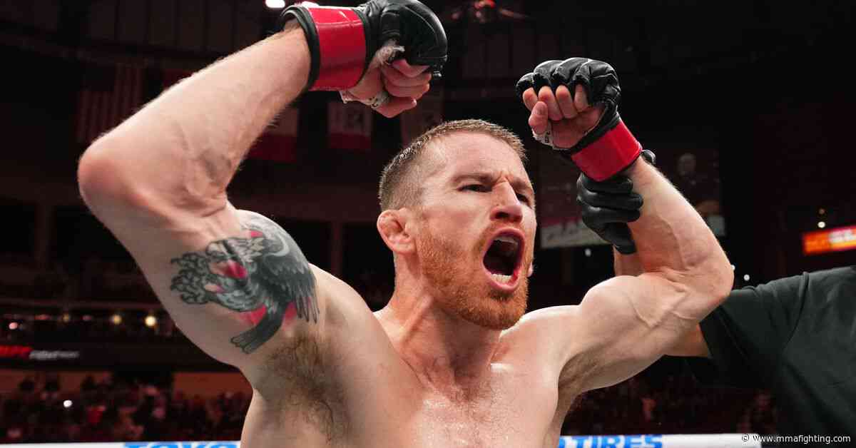 UFC Des Moines post-fight show: Reaction to Cory Sandhagen, Reinier de Ridder’s stoppage wins