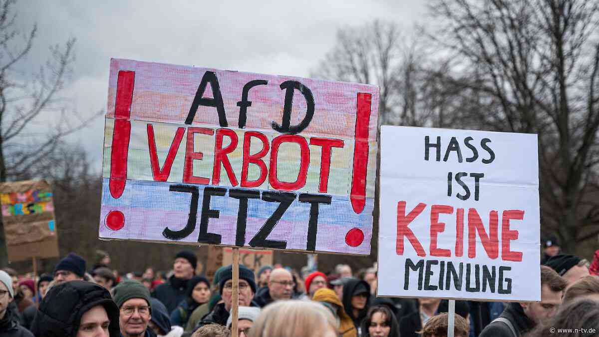 Nach Einstufung als rechtsextrem: Fast die Hälfte der Deutschen ist für AfD-Verbot