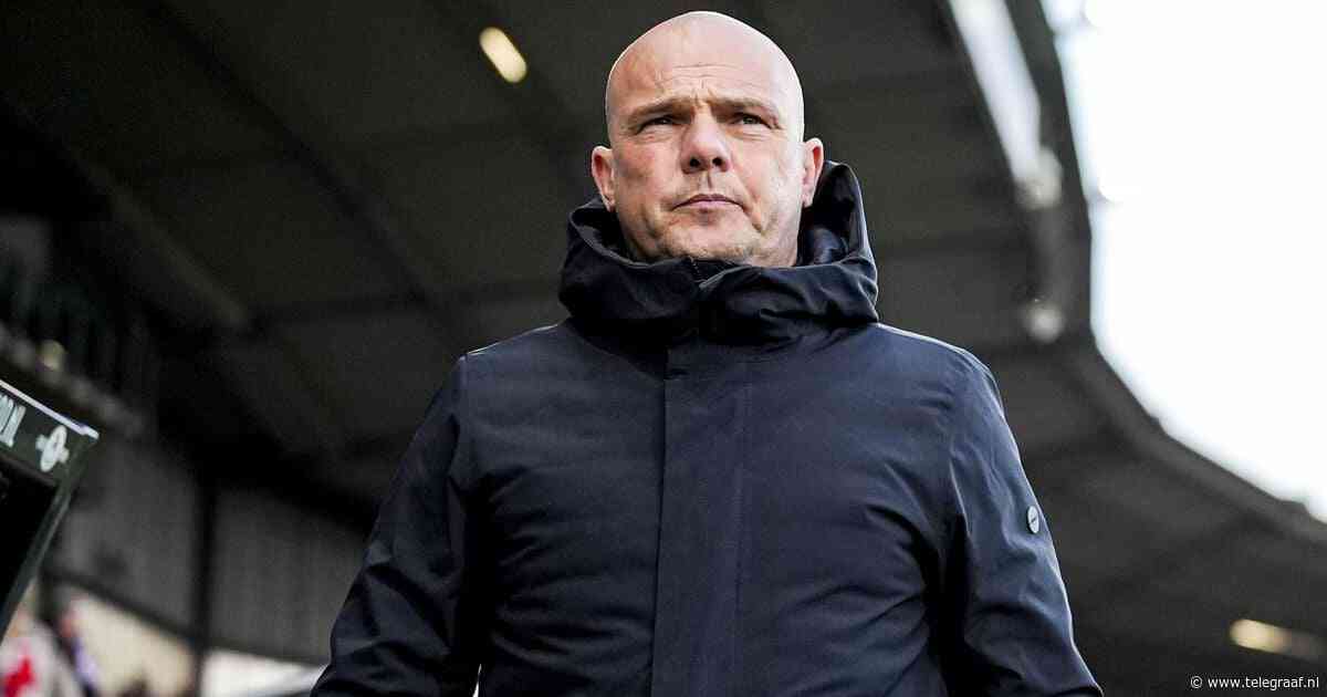 LIVE Eredivisie: PEC Zwolle zonder trainer Johnny Jansen tegen NAC Breda