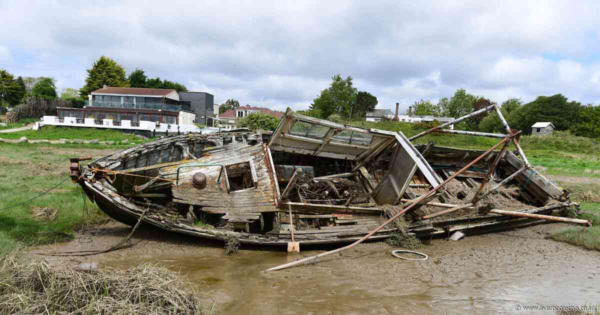 'Better to bite the bullet' over rotting boats at beauty spot