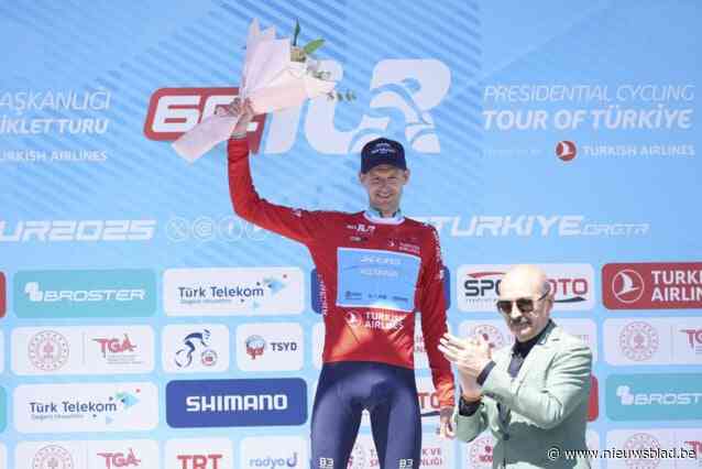 Opnieuw dubbel feest voor XDS Astana: Wout Poels grijpt eindzege in Ronde van Turkije, ritwinst is voor Matteo Malucelli