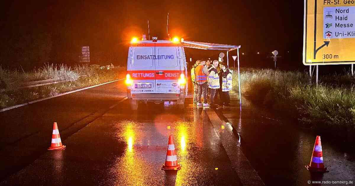 Mann und zwei Kinder sterben bei Unfall in Freiburg