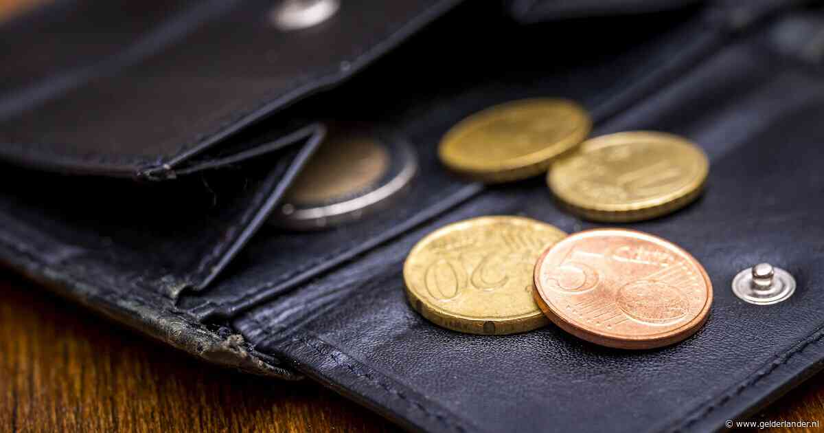 Gemeente weigert man in bijstand geld te geven voor kapotte koelkast en wasmachine: hij had moeten sparen