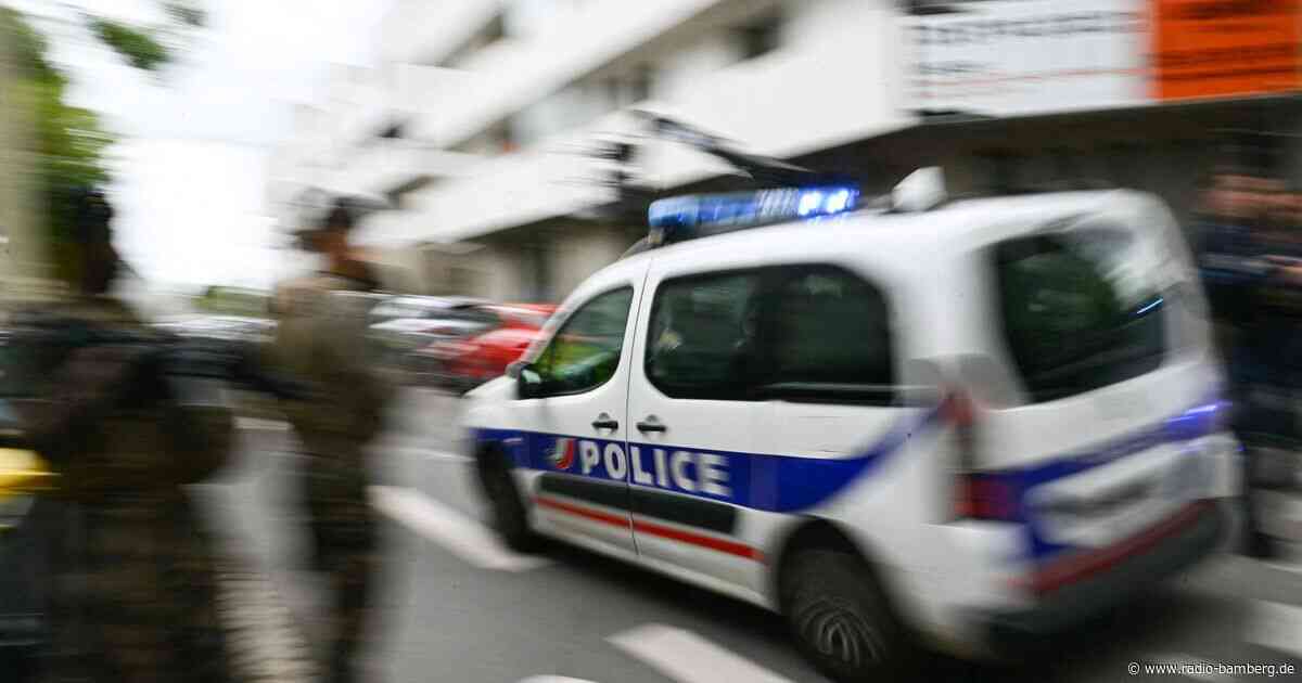 Krypto-Erpresser in Paris trennen Opfer Finger ab