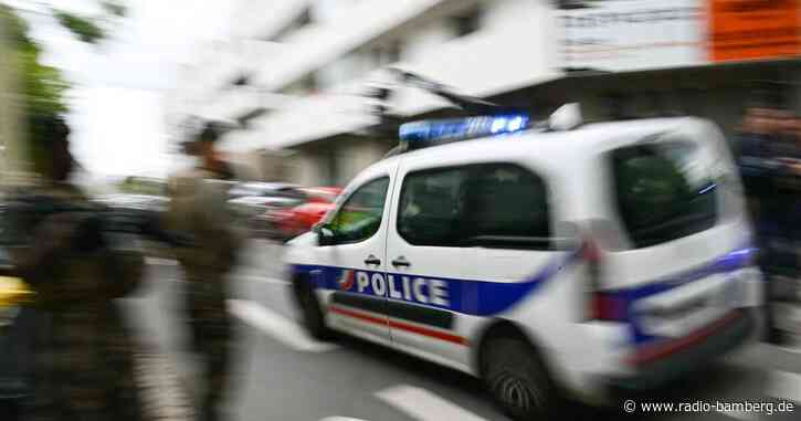 Krypto-Erpresser in Paris trennen Opfer Finger ab