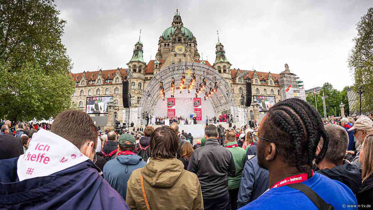 Zehntausende feiern in Hannover: Kirchentag liefert "Frühlingsmärchen" und drei Erkenntnisse