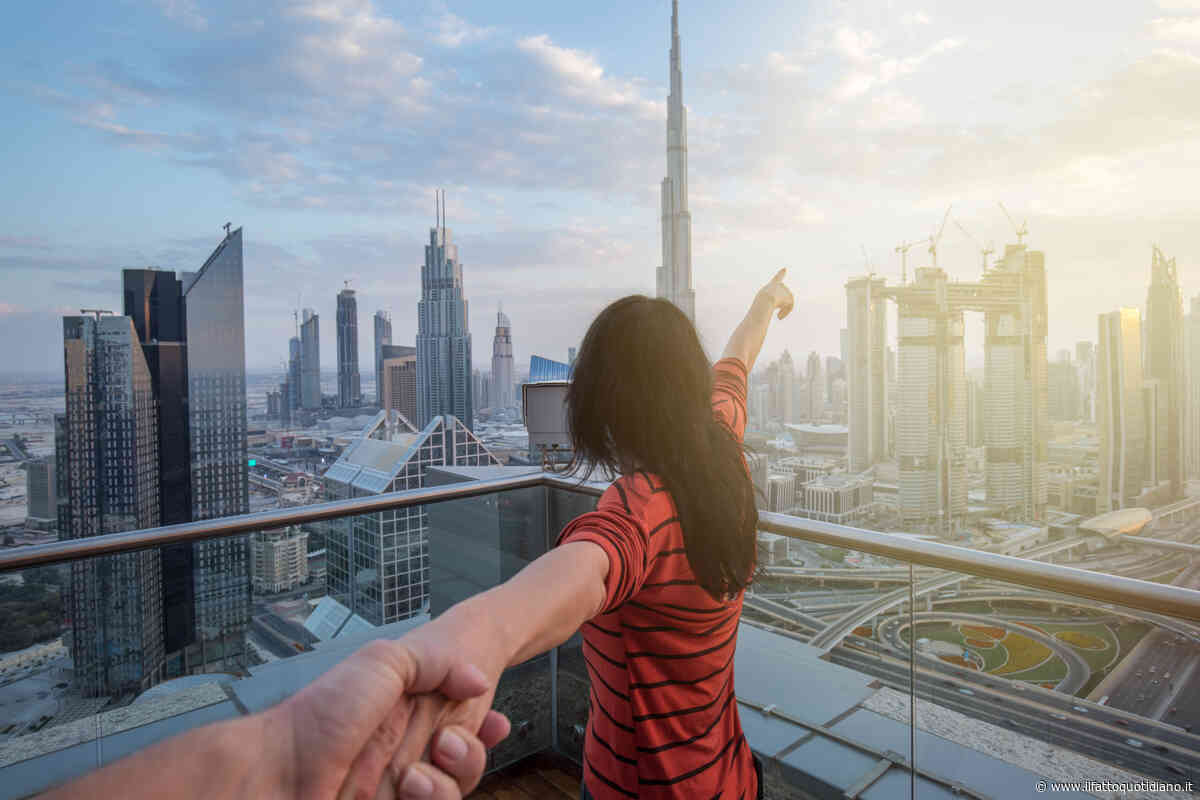 “Effetto Instagram”, la vacanza da sogno si paga a rate: +18% di prestiti agli italiani per viaggiare nel 2025, i più indebitati sono i giovani maschi