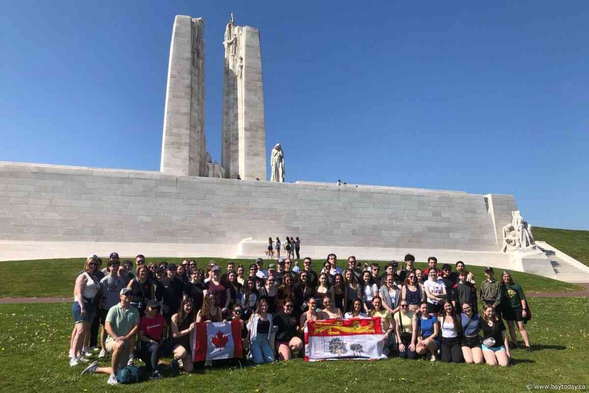 Canadian students in Netherlands for 1945 liberation celebrations
