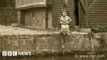 Port's weird past, from seal riot to ducking stool