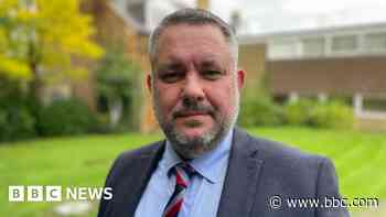 Ex-Tory council leader calls for Badenoch to resign