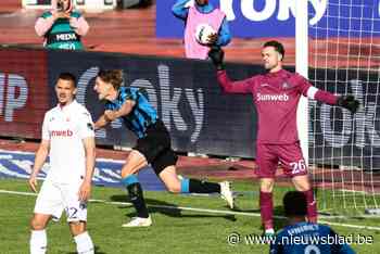 VIDEO. Club Brugge klimt op slag van rust op voorsprong na mooie aanval en binnentikker van Romeo Vermant