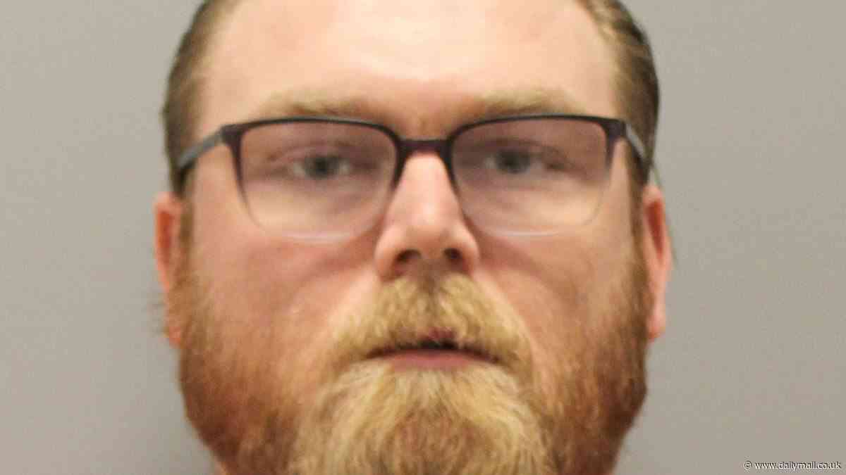 Despicable three words man told 911 dispatch after shooting his roommate in the neck