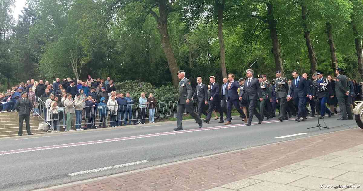 Pieter van Vollenhoven afwezig op de Nationale Dodenherdenking 2025 op de Grebbeberg