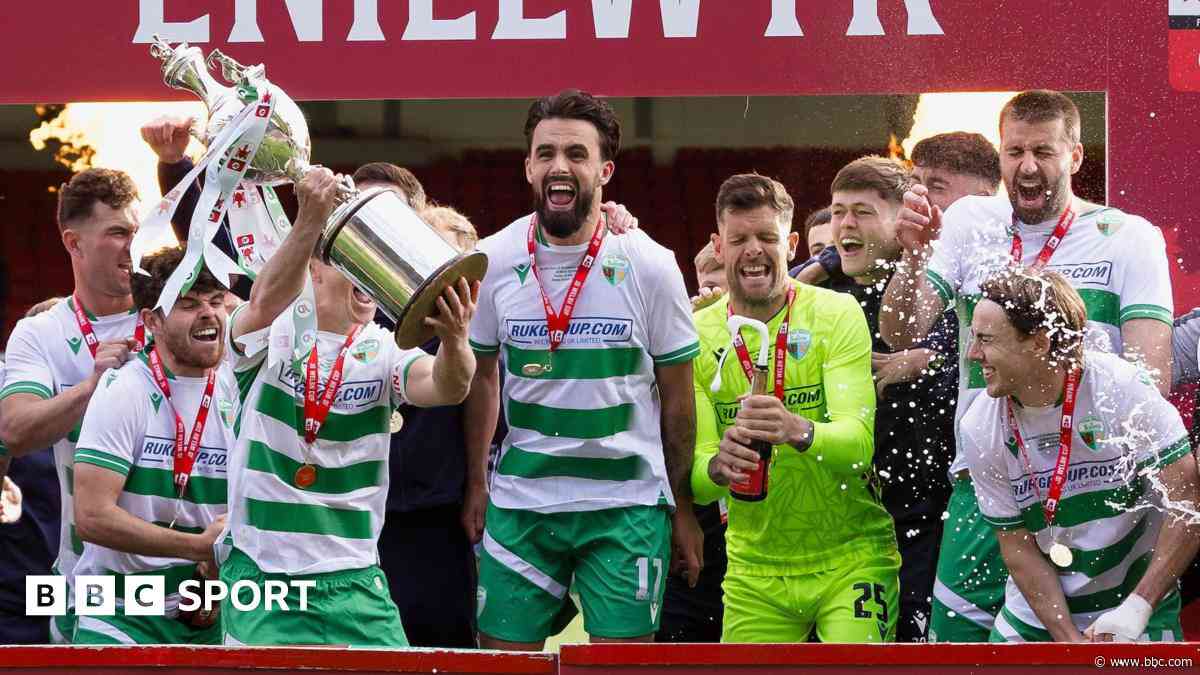New Saints beat Nomads to complete domestic Welsh treble