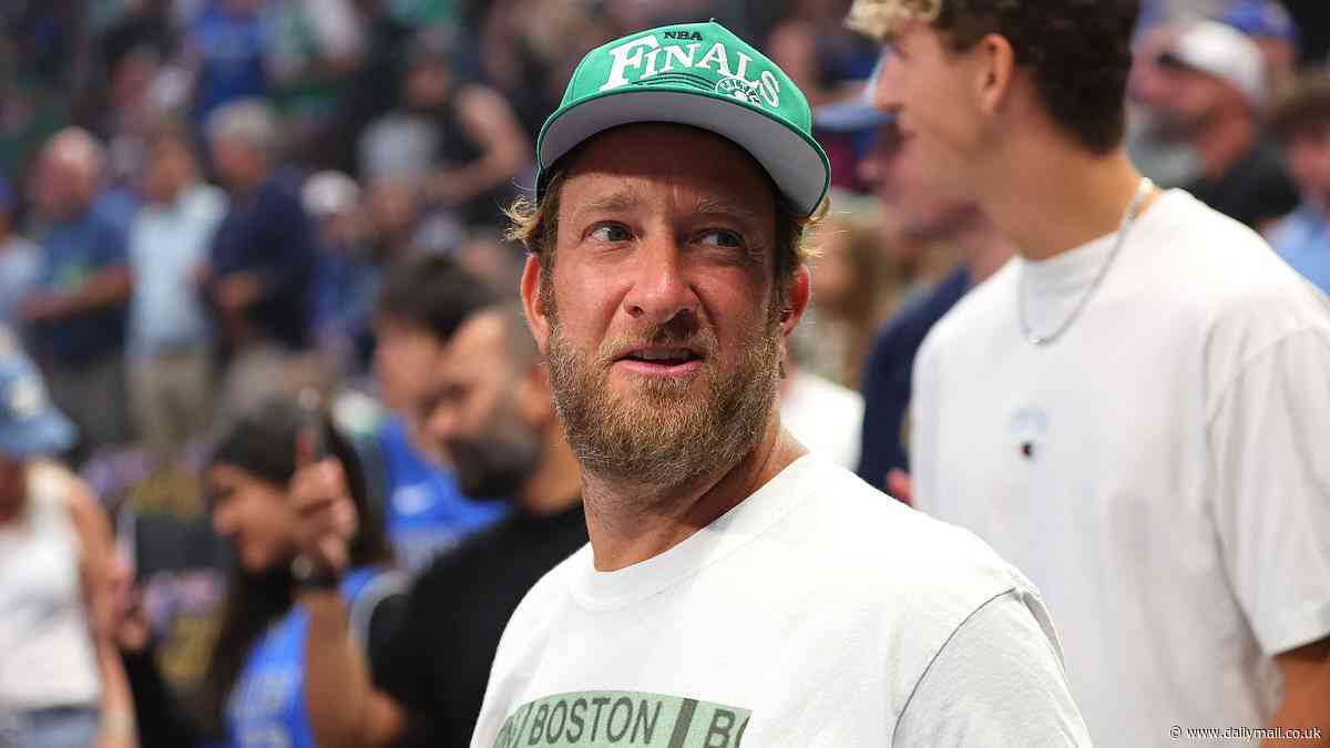 Dave Portnoy vows to 'come for throats' over vile antisemitic act at his Philadelphia Barstool bar