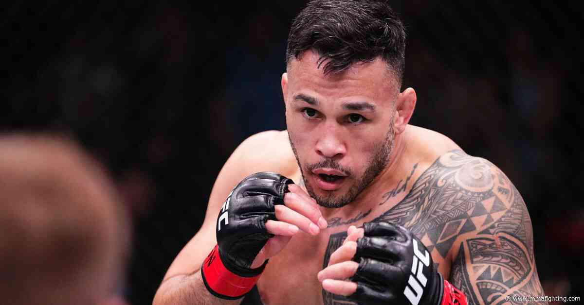 Brad Tavares removed from UFC roster after 15 years with promotion