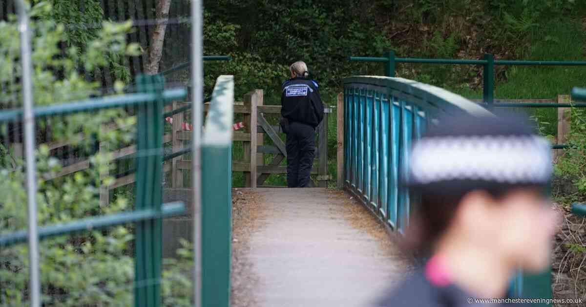 Man tragically found dead in River Irwell before police seal off area
