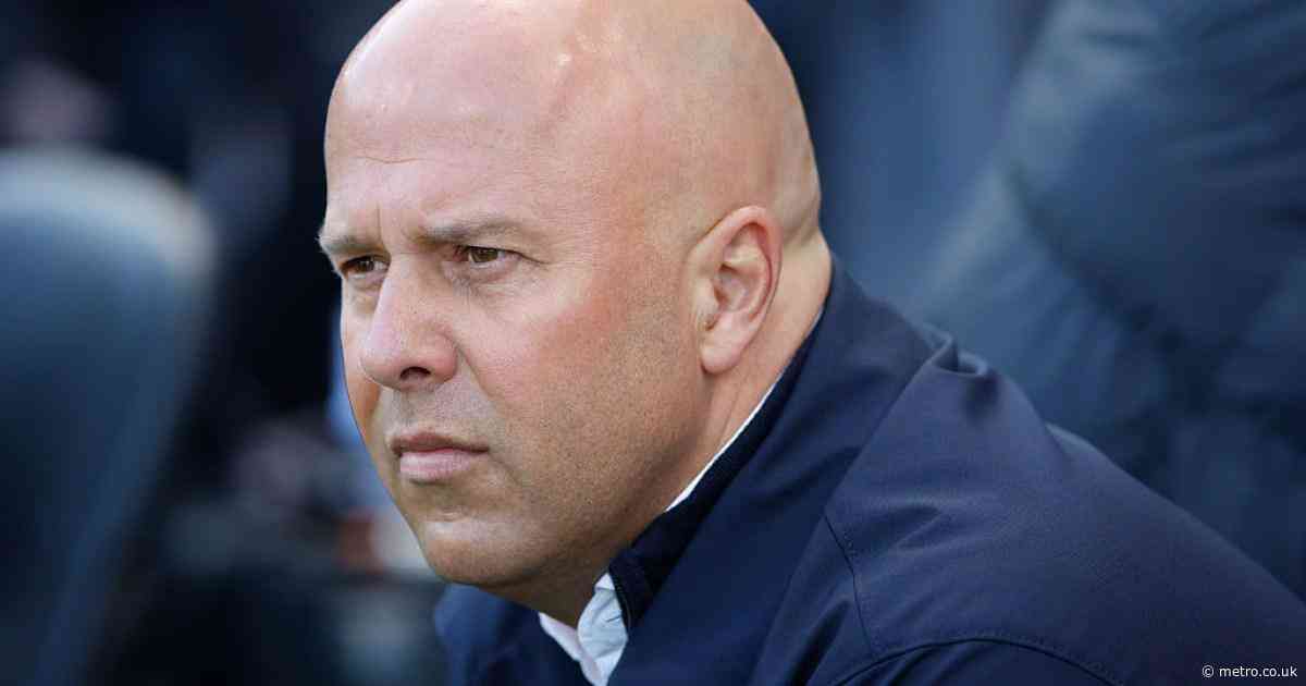 Liverpool told to replace ‘struggling’ star after Chelsea defeat