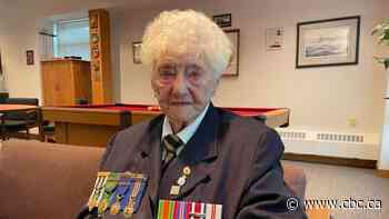 100-year-old veteran did not want to miss Battle of the Atlantic memorial ceremony