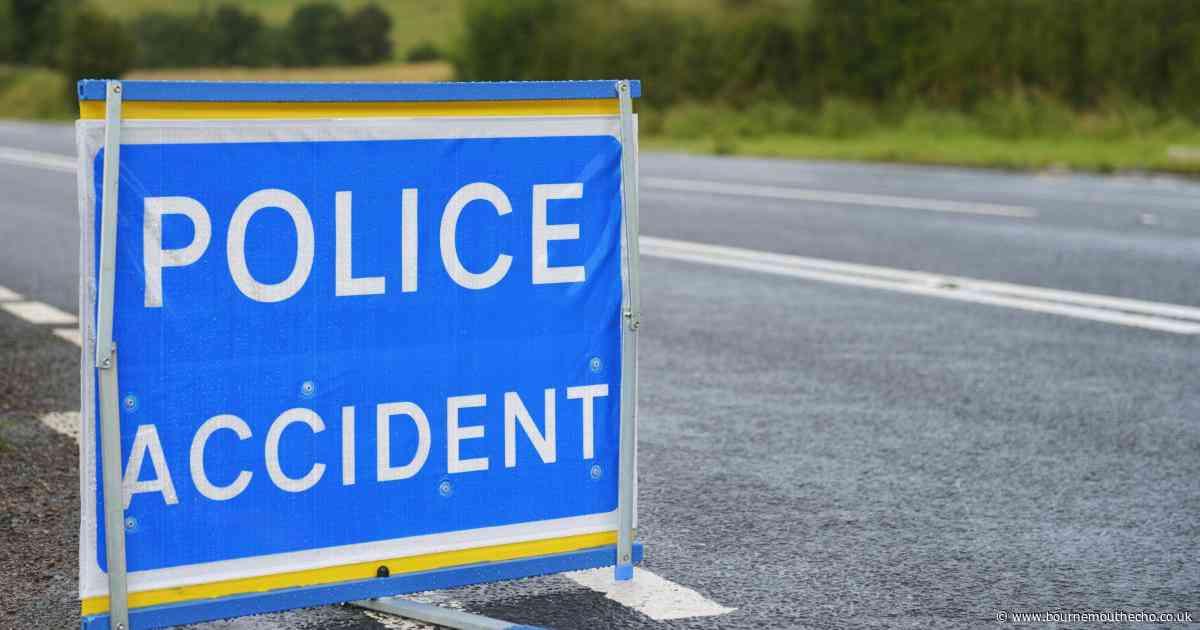 'Avoid the area' warning as police shut road due to serious crash