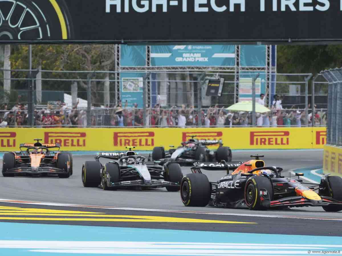 F1, a Miami domina Piastri. Disastro Ferrari, mezza lite tra Leclerc e Hamilton