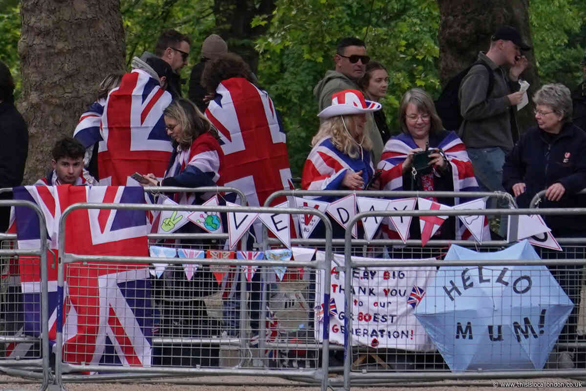 LIVE updates as crowds gather in London for start of four days of VE Day events