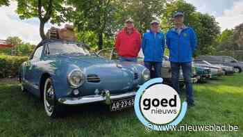 110 blinkende oldtimers verzamelen weer op Goolderheide in Bocholt
