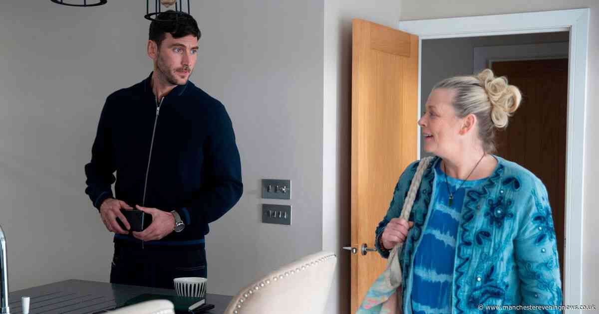 Coronation Street star teases Kit Green paternity twist amid 'change' in Bernie Winter relationship