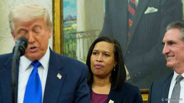 Muriel Bowser joins Trump to announce 2027 NFL draft on the National Mall