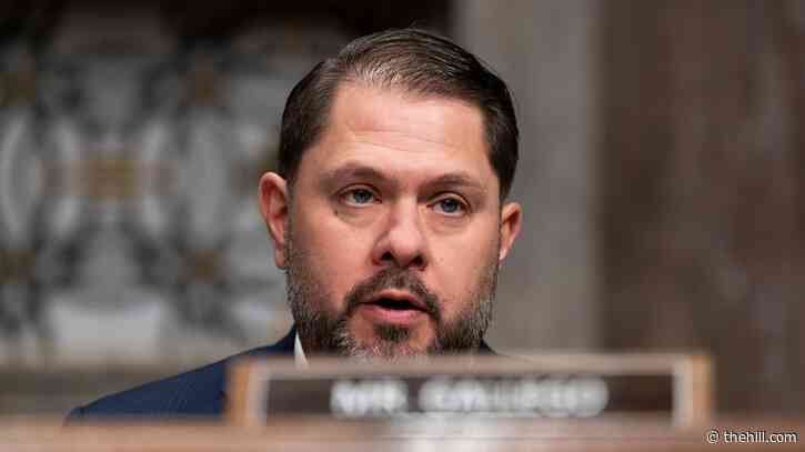 Gallego proposes alternative to Trump's self-deportation offer
