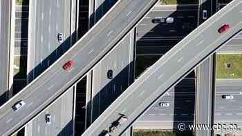 Ford asks Carney for support on Highway 401 tunnel