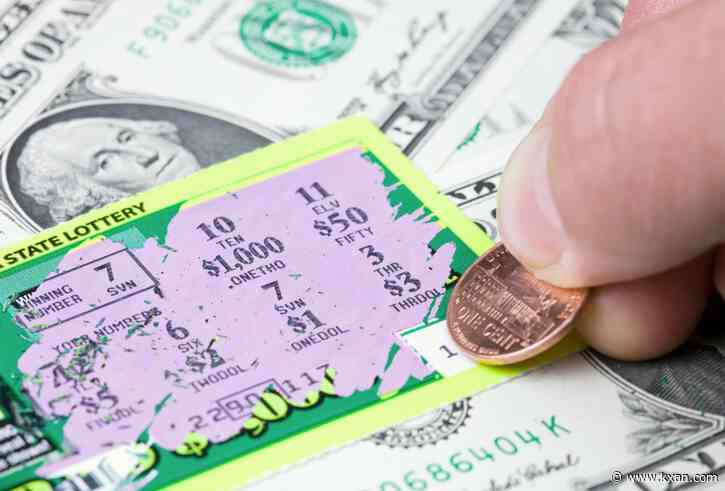 State Sen. Bob Hall calls for end of Texas Lottery amid scandal