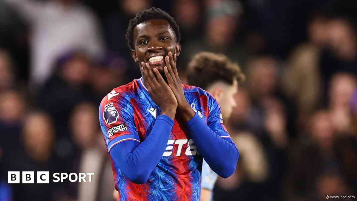 Crystal Palace 1-1 Nottm Forest: Missed chances cost Palace