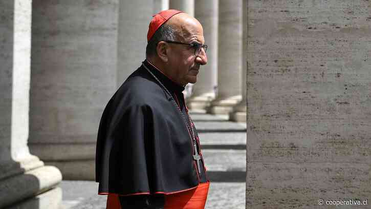Vaticanista español: "Me han dicho en Roma que Chomali era el candidato de Francisco"