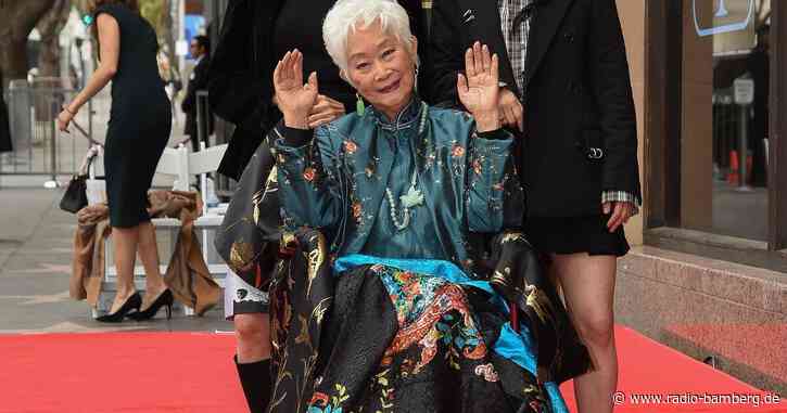 Altersrekord: 98-jährige Lisa Lu mit Hollywood-Stern geehrt