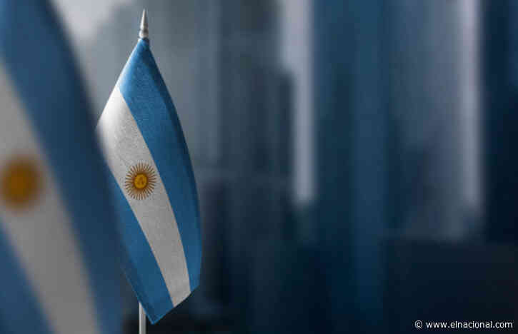 Argentina busca incentivar uso de dólares para reactivar economía y reservas
