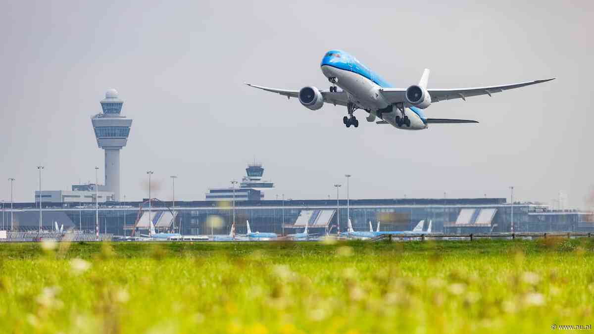 Meer luchtvaartreizigers vlogen begin 2025 van en naar Nederland