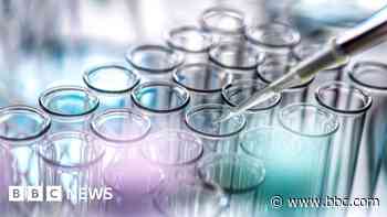 Midwife who submitted own blood samples struck off