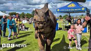 'Two of our dinosaurs are missing' - head ranger