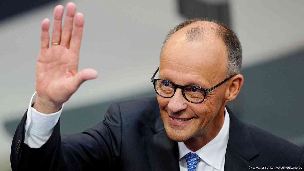 Sitzung eröffnet: Wählt der Bundestag Merz zum Kanzler?