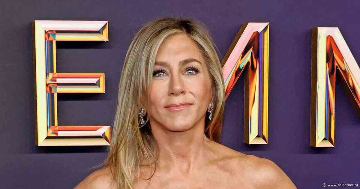 Man rijdt hek Jennifer Anistons villa omver terwijl actrice thuis is, verdachte onder schot gehouden