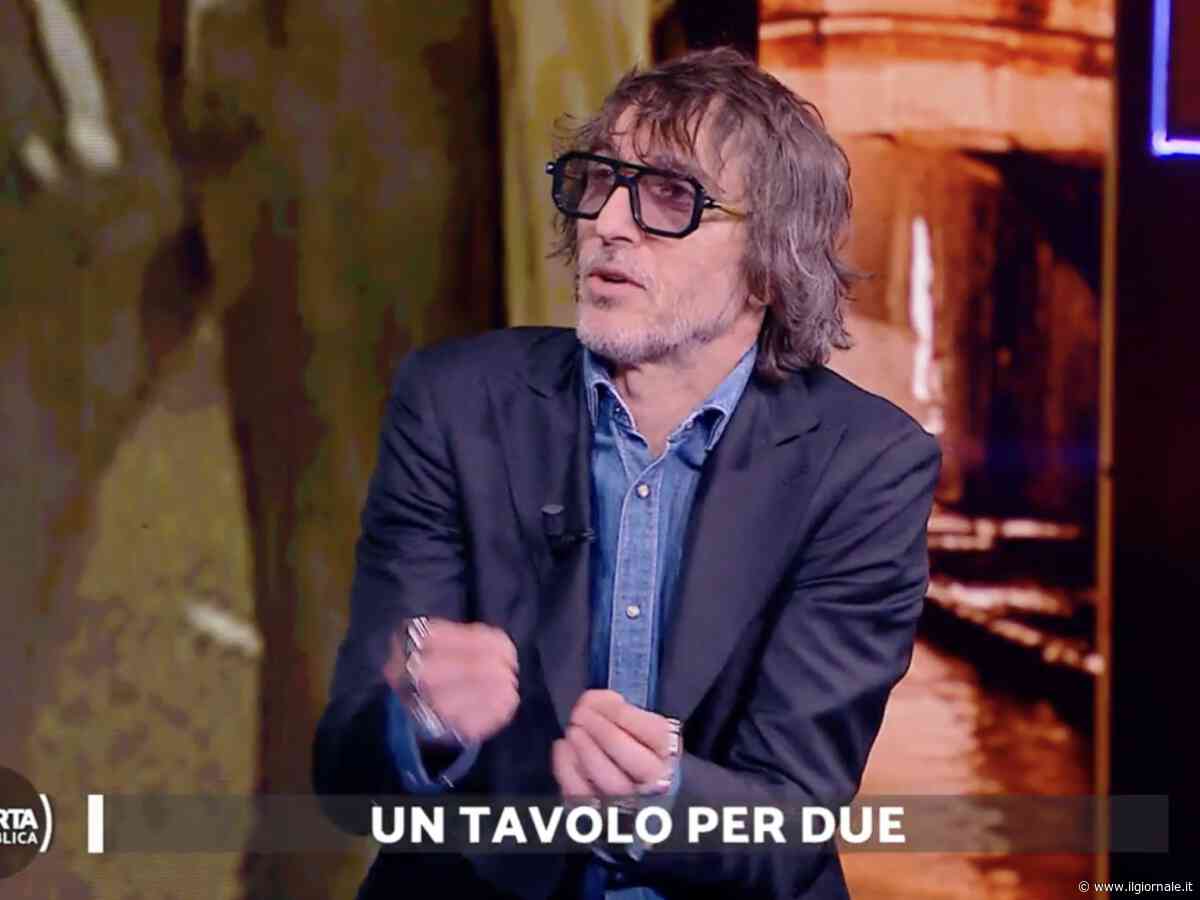 "La cosa è clamorosa". Cruciani distrugge la fornaia antifà