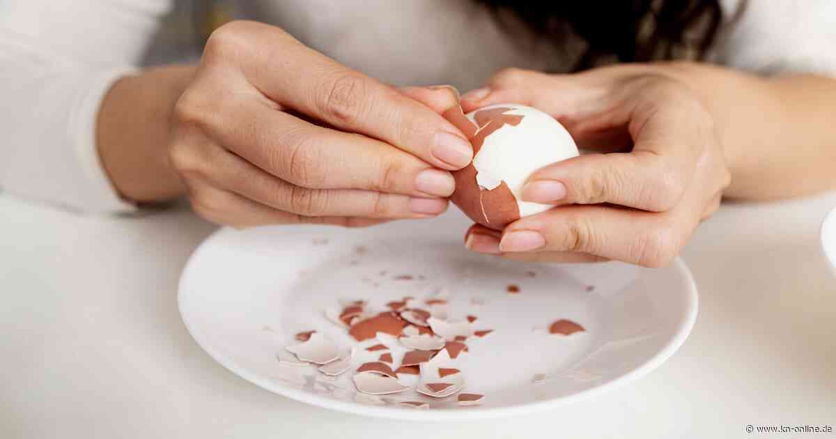 Frühstückseier perfekt schälen: Tipps und Tricks von der Expertin